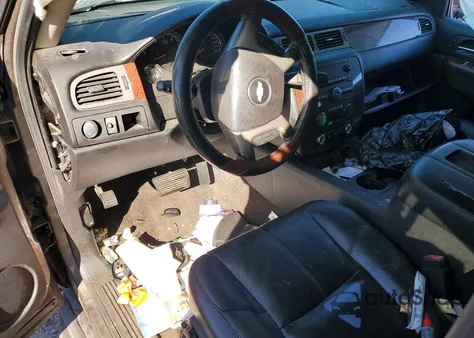 2013 Chevrolet Tahoe C1500 Lt z USA, uszkodzony, nr VIN 1GNSCBE05DR338099